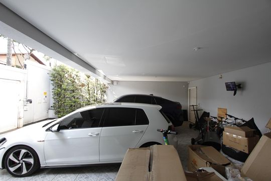 Garagem de casa à venda com 5 quartos, 360m² em Belvedere, Belo Horizonte