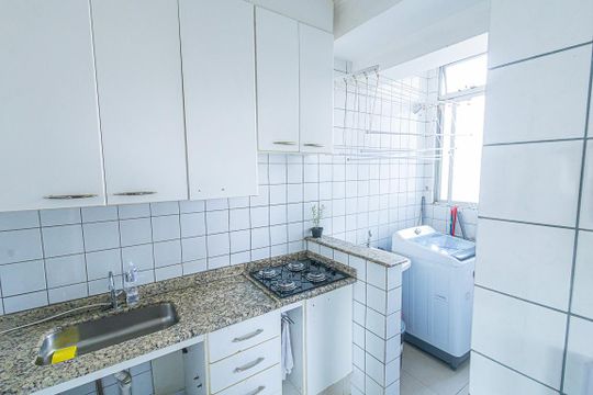 Cozinha de apartamento para alugar com 3 quartos, 70m² em Manacás, Belo Horizonte