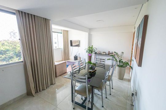 Apartamento para alugar com 3 quartos, 70m² em Manacás, Belo Horizonte
