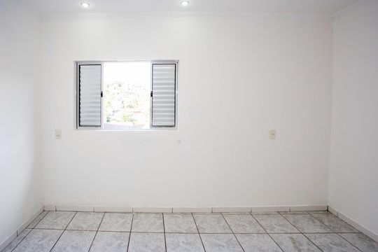 Quarto de casa para alugar com 1 quarto, 40m² em Eldorado, Diadema