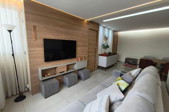 Sala 1 de apartamento à venda com 4 quartos, 264m² em Fernão Dias, Belo Horizonte