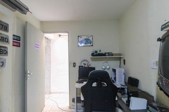 Quarto 2 de casa à venda com 5 quartos, 285m² em Jardim Sao Gabriel, São Paulo