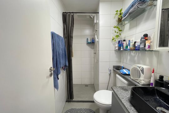 Banheiro de apartamento à venda com 2 quartos, 34m² em Butantã, São Paulo