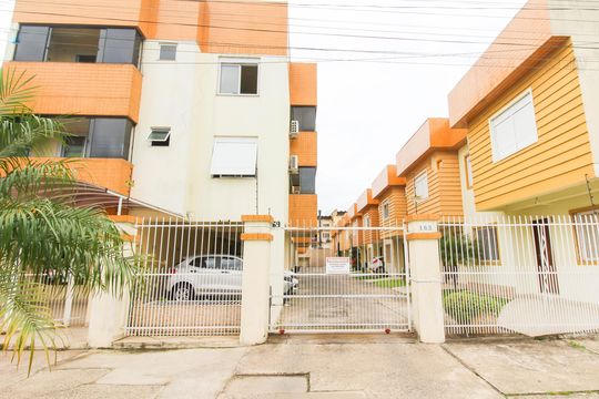Fachada de apartamento para alugar com 2 quartos, 68m² em Vila Ponta Pora, Cachoeirinha