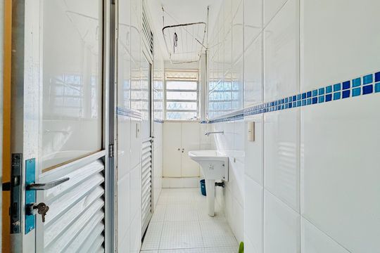 Área de serviço de apartamento para alugar com 2 quartos, 90m² em Copacabana, Rio de Janeiro