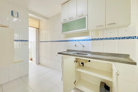 Cozinha de apartamento para alugar com 2 quartos, 90m² em Copacabana, Rio de Janeiro