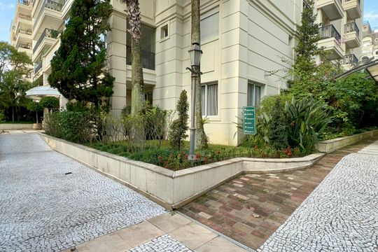 Área comum de apartamento para alugar com 3 quartos, 224m² em Alto de Pinheiros, São Paulo