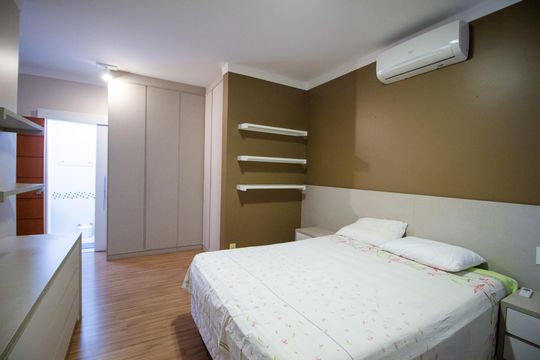 Suíte 2 de casa de condomínio para alugar com 3 quartos, 385m² em Parque Esplanada, Votorantim