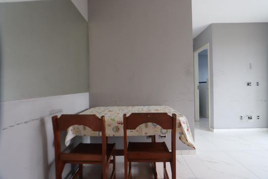 Sala de apartamento à venda com 2 quartos, 42m² em Sítio da Figueira, São Paulo