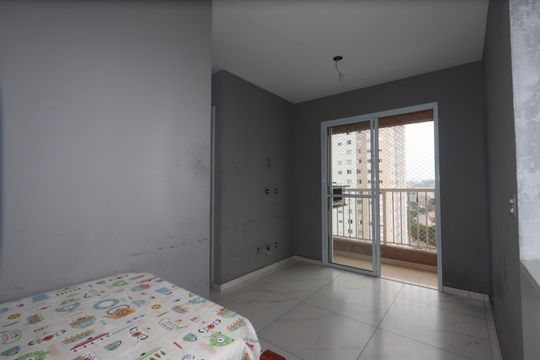Apartamento à venda com 2 quartos, 42m² em Sítio da Figueira, São Paulo