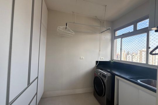 Área de serviço de apartamento à venda com 3 quartos, 125m² em Taquaral, Campinas