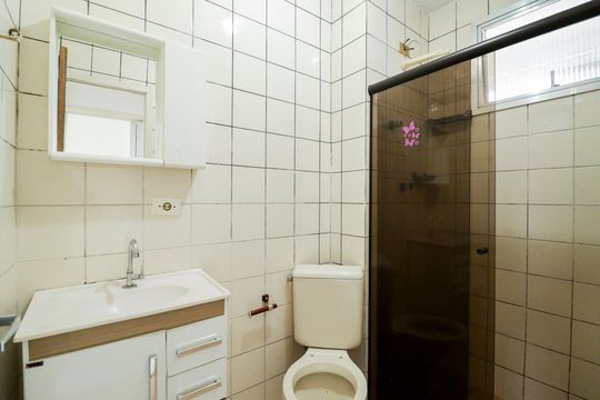 Banheiro de apartamento à venda com 2 quartos, 42m² em Lauzane Paulista, São Paulo