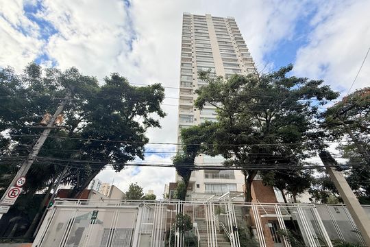 Fachada de apartamento para alugar com 2 quartos, 100m² em Santo Amaro, São Paulo