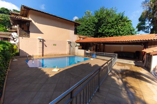 Casa de Condomínio à venda com 4 quartos, 105m² em Baldeador, Niterói