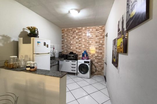 Casa de Condomínio para alugar com 2 quartos, 50m² em Cabuçu, Nova Iguaçu