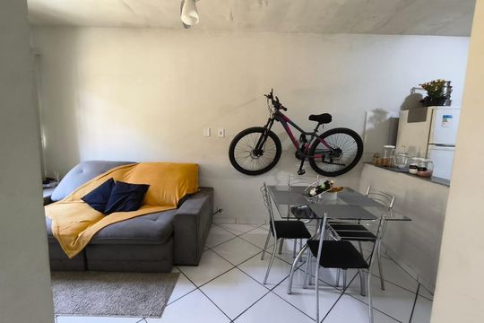 Casa de Condomínio para alugar com 2 quartos, 50m² em Cabuçu, Nova Iguaçu