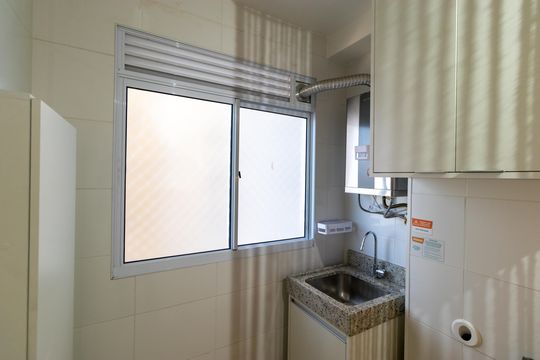 Área de Serviço de apartamento para alugar com 2 quartos, 55m² em Residencial Villa Garden, Campinas