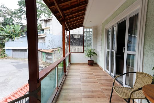 Hall de casa à venda com 3 quartos, 320m² em Parque Assuncao, Taboão da Serra