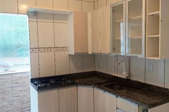 Cozinha de apartamento para alugar com 3 quartos, 72m² em Auxiliadora, Porto Alegre