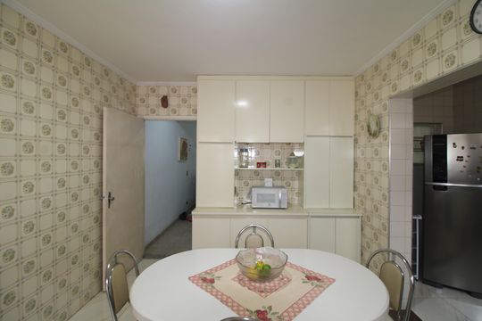 Cozinha de casa à venda com 3 quartos, 157m² em Parque Peruche, São Paulo