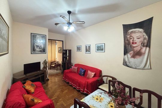 Sala de apartamento para alugar com 2 quartos, 85m² em Copacabana, Rio de Janeiro