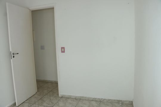 Apartamento para alugar com 2 quartos, 49m² em Jardim Central, Cotia