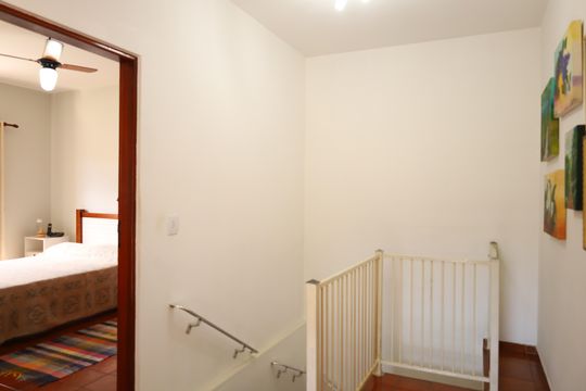Espaço entre quartos de casa à venda com 4 quartos, 200m² em Itaquera, São Paulo