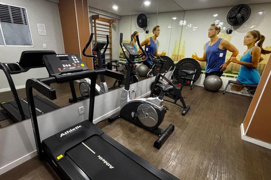 Academia de apartamento à venda com 2 quartos, 56m² em Jardim Cristiane, Santo André