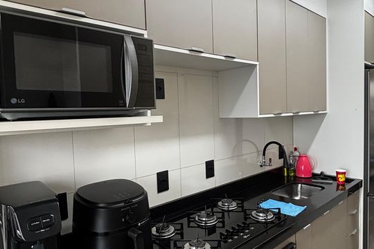 Cozinha de apartamento à venda com 2 quartos, 56m² em Jardim Cristiane, Santo André