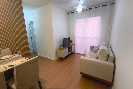 Sala de apartamento à venda com 2 quartos, 50m² em Taquara, Rio de Janeiro