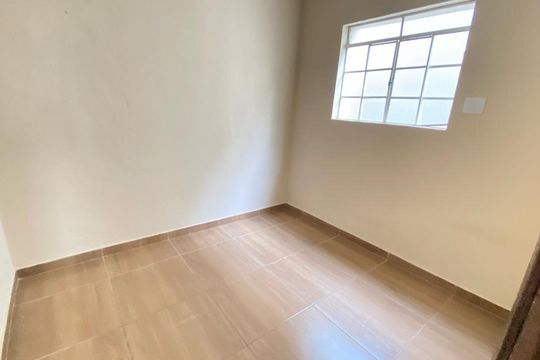 Sala de casa à venda com 3 quartos, 137m² em Santa Ines, Belo Horizonte