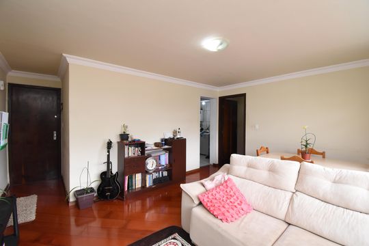 Apartamento para alugar com 3 quartos, 99m² em Boa Vista, Curitiba