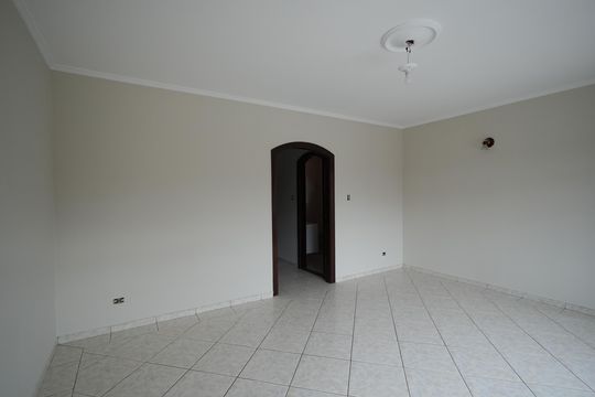 Sala de casa à venda com 3 quartos, 199m² em Vila Curuçá, Santo André