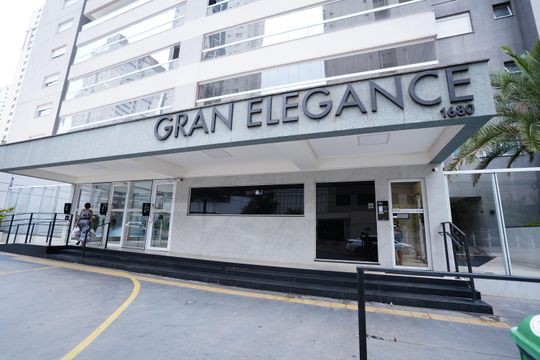 Apartamento para alugar com 4 quartos, 215m² em Setor Bueno, Goiânia