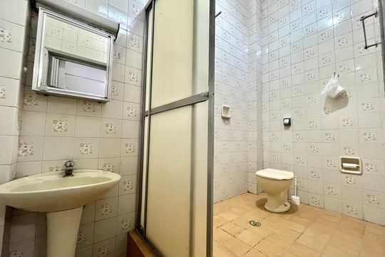 Banheiro de casa à venda com 3 quartos, 100m² em Vila Fachini, São Paulo