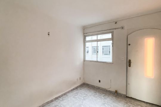 Apartamento à venda com 2 quartos, 50m² em Vila Silvia, São Paulo