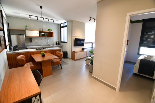 Sala de apartamento para alugar com 1 quarto, 46m² em Centro, Campinas