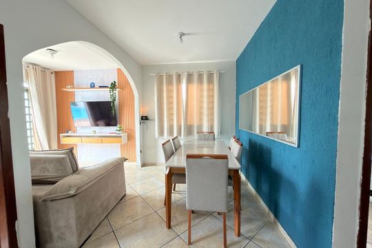 Casa à venda com 3 quartos, 90m² em Jaqueline, Belo Horizonte