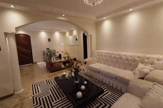 Sala de casa à venda com 2 quartos, 200m² em Pestana, Osasco