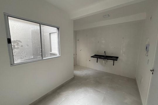 Sala/cozinha de apartamento à venda com 2 quartos, 38m² em Cidade Antônio Estêvão de Carvalho, São Paulo