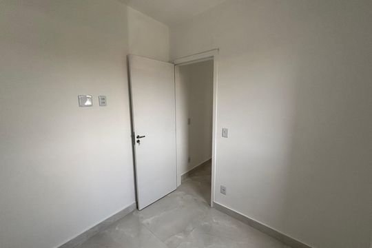 Quarto de apartamento à venda com 2 quartos, 38m² em Cidade Antônio Estêvão de Carvalho, São Paulo
