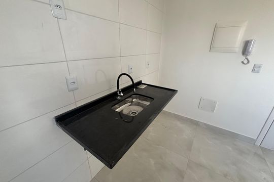 Cozinha  de apartamento para alugar com 1 quarto, 30m² em Cidade Antônio Estêvão de Carvalho, São Paulo