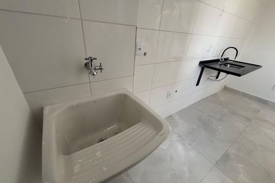 Área de serviço  de apartamento para alugar com 1 quarto, 30m² em Cidade Antônio Estêvão de Carvalho, São Paulo