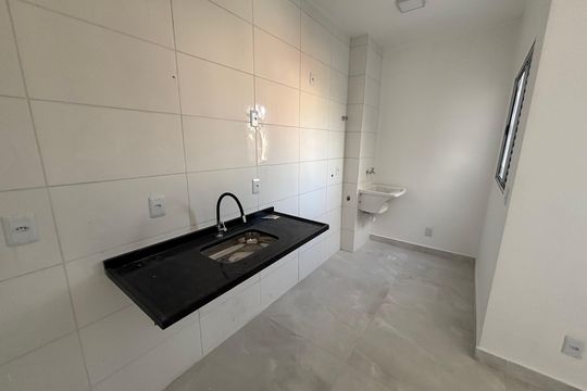 Cozinha de apartamento à venda com 2 quartos, 38m² em Cidade Antônio Estêvão de Carvalho, São Paulo