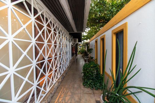 Área externa de casa para alugar com 3 quartos, 281m² em Fonseca, Niterói