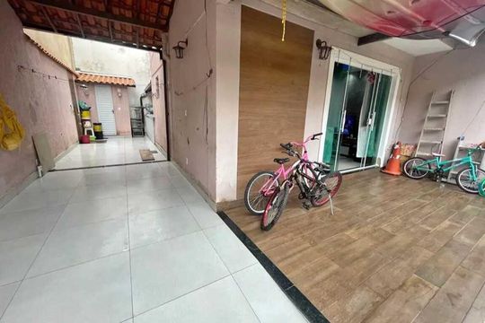 Área externa de casa para alugar com 2 quartos, 115m² em Rincão Mimoso, Maricá
