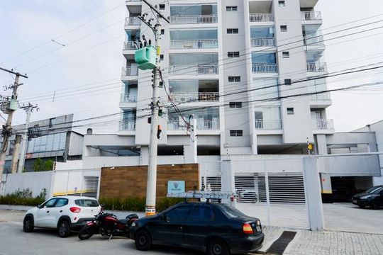 Fachada do Prédio de apartamento à venda com 2 quartos, 62m² em Jardim Vila Galvao, Guarulhos