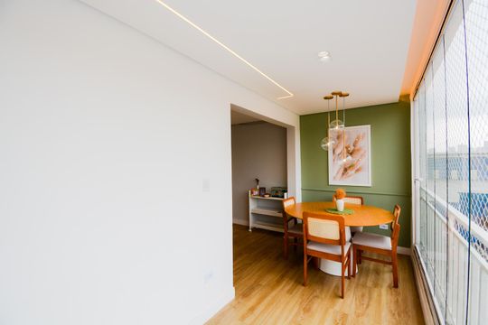 Varanda da Sala de apartamento à venda com 2 quartos, 62m² em Jardim Vila Galvao, Guarulhos