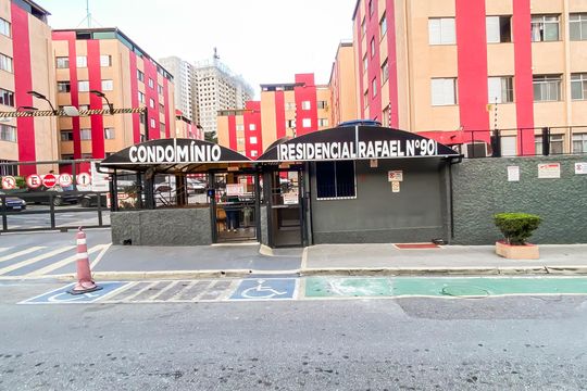 Fachada  de apartamento para alugar com 3 quartos, 110m² em Vila Silvia, São Paulo