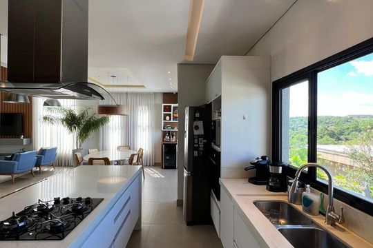Cozinha de casa de condomínio à venda com 4 quartos, 387m² em Alphaville, Santana de Parnaíba